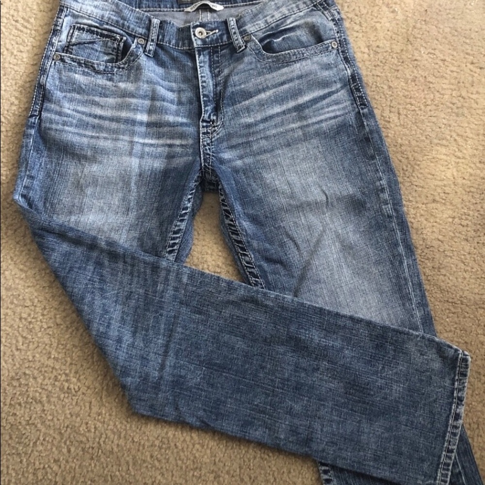 BKE Jake Straight leg Size 33x34